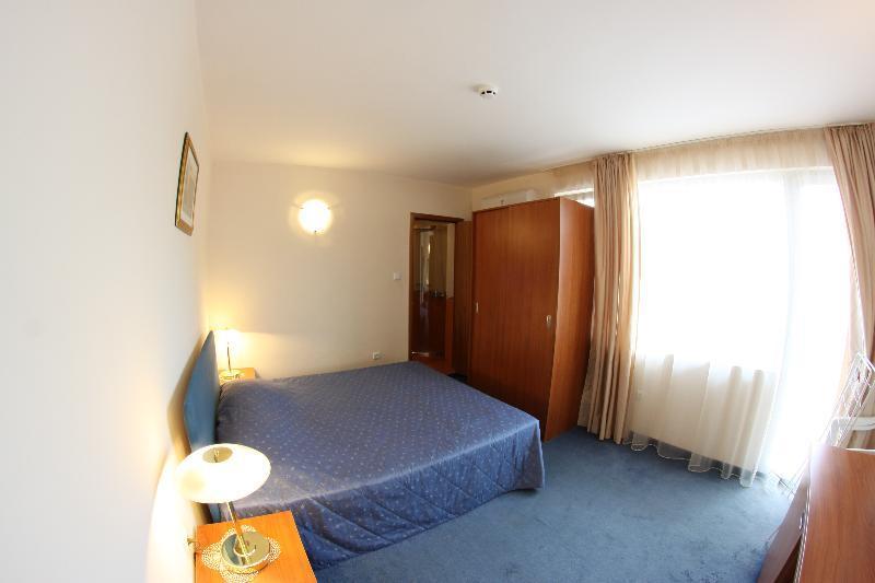 Italia Hotel Nesebar Exterior photo