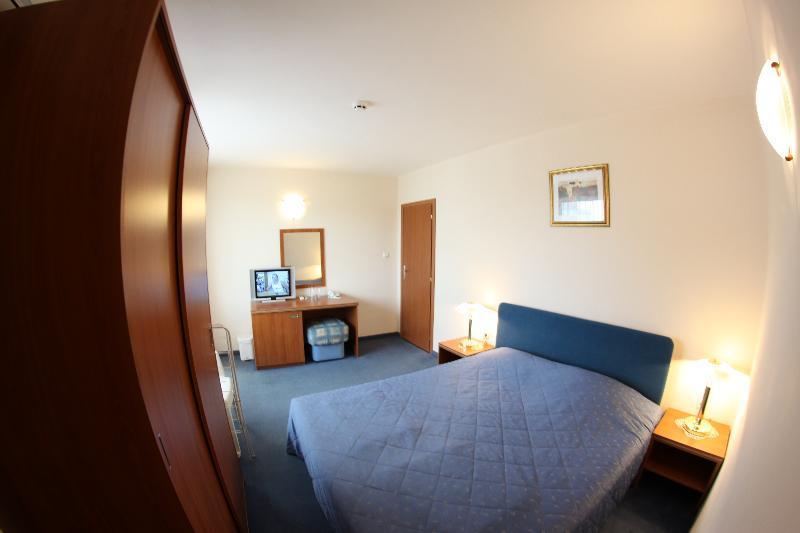 Italia Hotel Nesebar Exterior photo